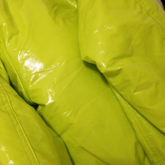 Donated| *****New lightweight jacket, neon full front zipper side pockets puffer - Picture 16 of 16